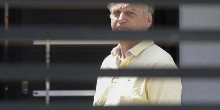 STF inicia julgamento de habeas corpus de Jair Bolsonaro