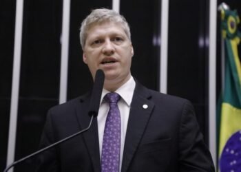 Van Hattem pede reunião para avaliar conduta de Andrei Rodrigues