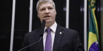 Van Hattem pede reunião para avaliar conduta de Andrei Rodrigues