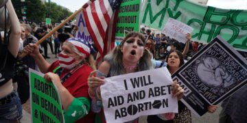 Emenda sobre aborto na Virgínia mobiliza pastores cristãos