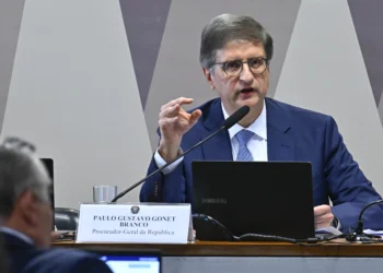 Conselho do MPF avalia possível investigação sobre Paulo Gonet