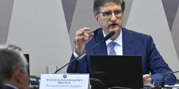 Conselho do MPF avalia possível investigação sobre Paulo Gonet