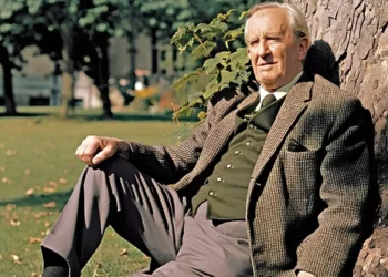 Memorial a Tolkien será inaugurado na Abadia de Westminster