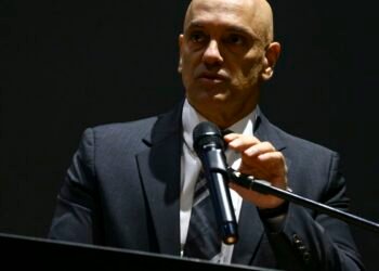 “Inconstitucional e ilegal”, diz Moraes sobre investigação de Mendonça