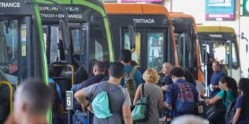 Escala 6×1: 67% apontam que jornada piora saúde mental, diz pesquisa