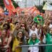Ato em apoio à democracia e a Lula reúne milhares em Copacabana