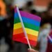 Número de adolescentes que se identificam como gays ou bissexuais cai nos EUA