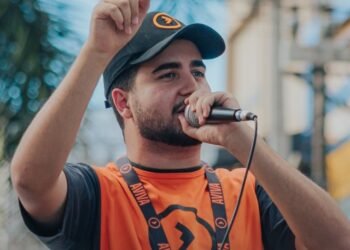 Evangelista que prega em universidades é internado na UTI e missão pede oração