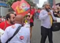 Pregador de rua é hostilizado em manifestação pró-Lula na Avenida Paulista