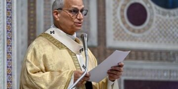 Papa Leão XIV critica associação entre extrema direita e cristianismo