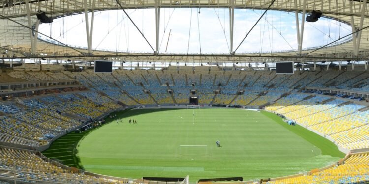 Justiça determina que Vasco e Boca Juniors seja realizada no Maracanã