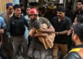 Desabamento em escola no Paquistão mata 27 crianças