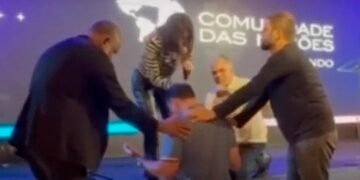 Flávio relembra profecia recebida em igreja nos EUA