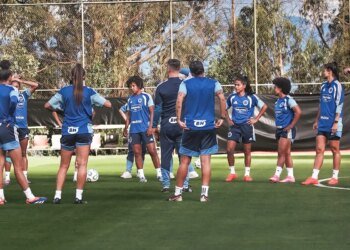 Libertadores Feminina: Cruzeiro resiste à altitude e vence na estreia