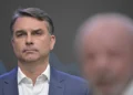 Flávio Bolsonaro promete endurecer penas para facções criminosas