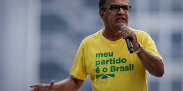 Silas Malafaia alerta eleitores sobre paixão política