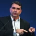 Avião que supostamente levaria Flávio Bolsonaro não decolou
