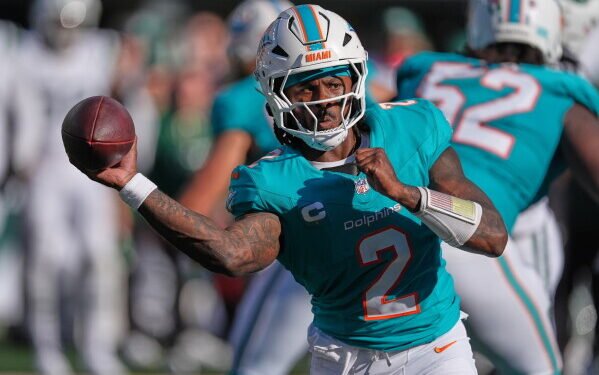 Malik Willis destaca fé cristã após vitória dos Dolphins