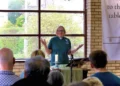 Igreja reabre na Inglaterra após 15 anos fechada