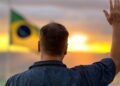 Pastor convoca cristãos a orar pelo futuro do Brasil: “A batalha é espiritual”