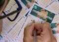 Mega-Sena acumula para R$ 230 milhões; confira os números sorteados