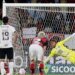 Gol nos acréscimos assegura Flamengo na liderança do Brasileirão