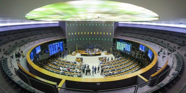 PL, PSD, PT e Republicanos têm 15 governadores eleitos