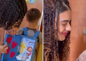 Menino evangeliza através de mochila e distribui versículos na escola: “Jesus te ama”