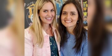 Atriz conta como Candace Cameron a levou a Jesus após convite para ir à igreja