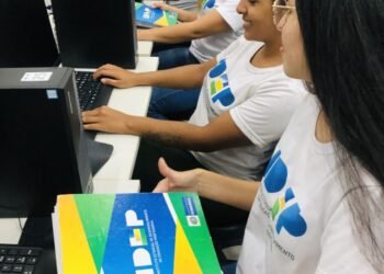 Inscrições para cursos profissionalizantes remotos na área de gestão estão abertas até quinta-feira, 22, em Rondônia