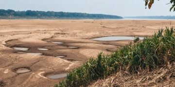 Seca avança no rio Madeira, atinge 85 comunidades e mobiliza força-tarefa em Porto Velho
