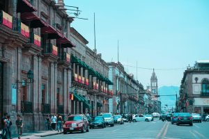 Envio de materiais bíblicos chega a tempo para evangelização no México