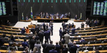 Cresce número de mulheres eleitas para o Congresso Nacional