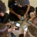 Pesquisa mostra que 82% são contra crianças de até 3 anos com celular