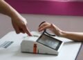 Eleitor sem biometria pode votar no segundo turno das eleições