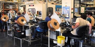 Atividade econômica tem alta de 0,3% em agosto, mostra IBC-Br