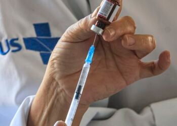 Meningite: quatro cidades do Rio ofertam vacina a pessoas até 24 anos