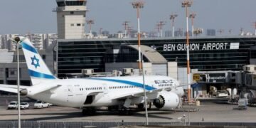 Ataque em voo da FlyDubai é comparado ao 11 de setembro de Israel