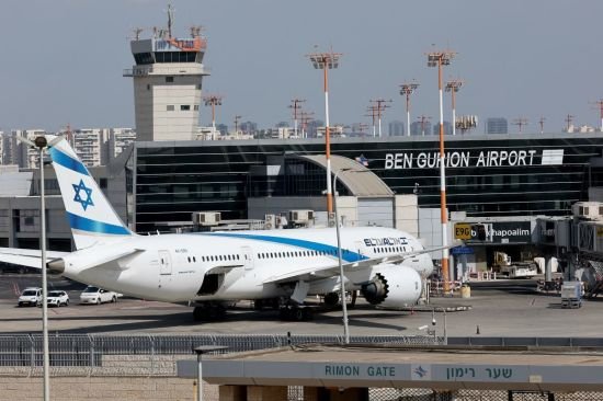 Ataque em voo da FlyDubai é comparado ao 11 de setembro de Israel