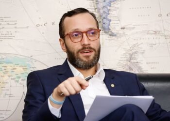 Filipe Barros prioriza impeachment de ministros do STF