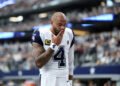 Dak Prescott destaca fé como parte da cultura dos Cowboys