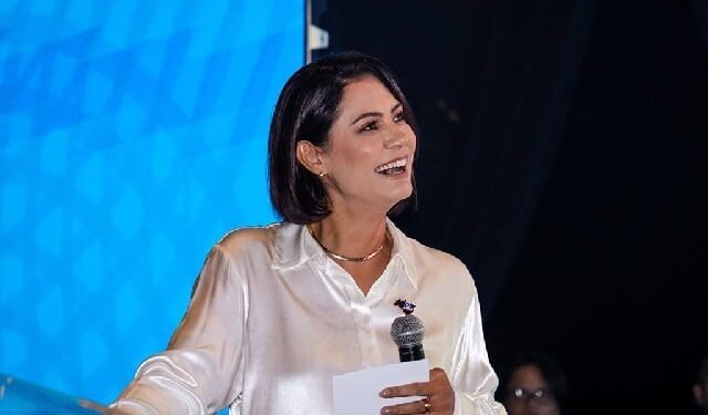 Michelle Bolsonaro destaca injustiçados de 8 de janeiro em eleição