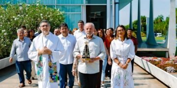 Lula destaca fé em Nossa Senhora Aparecida e programas habitacionais