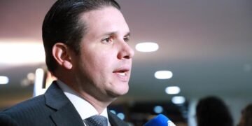 Líderes da Câmara discutem reforma do Judiciário