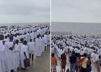 Batismo de mais de 3 mil pessoas em Moçambique marca dia histórico