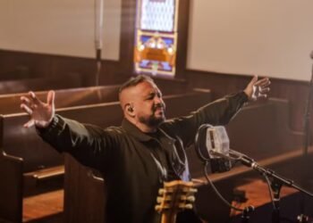 Fernandinho e Hernandes Dias Lopes no culto A Reforma no RJ