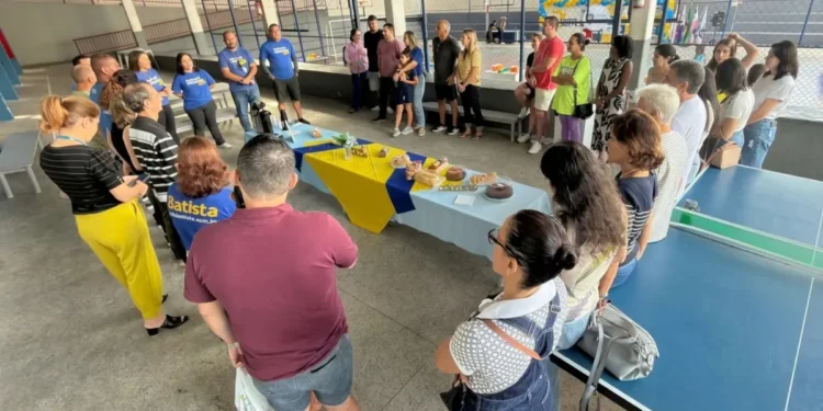 Projeto de oração transforma famílias no Colégio Batista