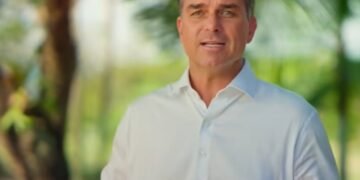 Campanha de Flávio Bolsonaro pede ao TSE investigação sobre falha