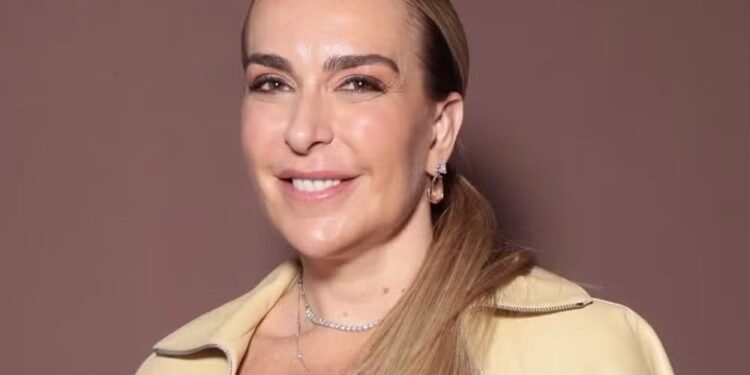 Roberta Luchsinger reafirma acusações contra Lula e sugere delação