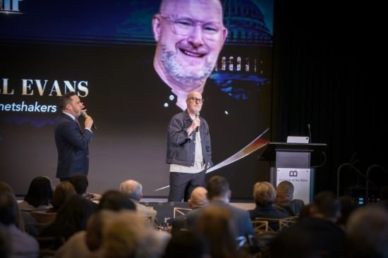 Russell Evans: cristãos devem ser transformadores, não conformistas